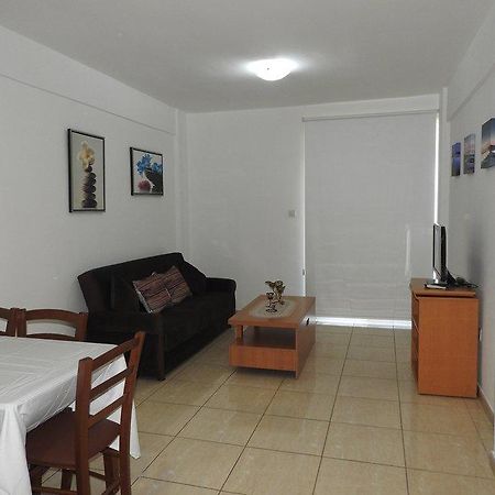 One Bedroom Aptm Larnaca Esterno foto