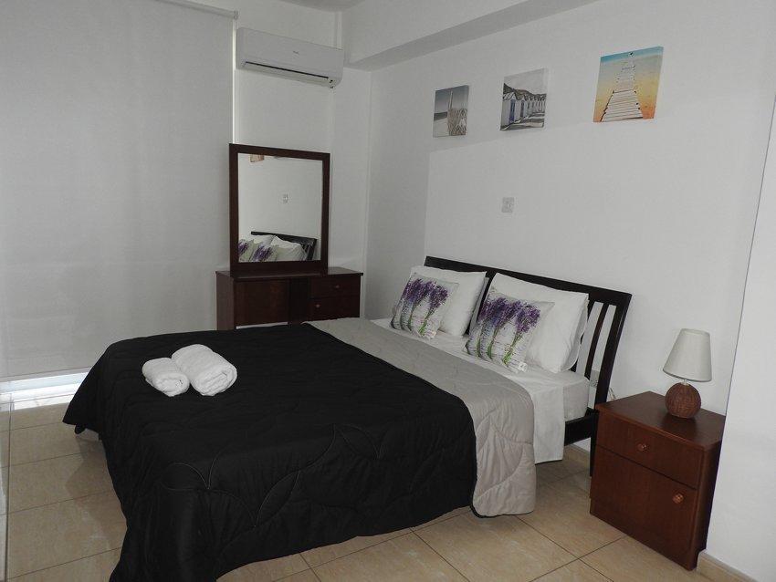 One Bedroom Aptm Larnaca Esterno foto